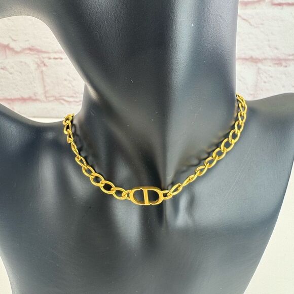 Dior Jewelry - Christian Dior 30 Montaigne Petit Gold Chain Necklace